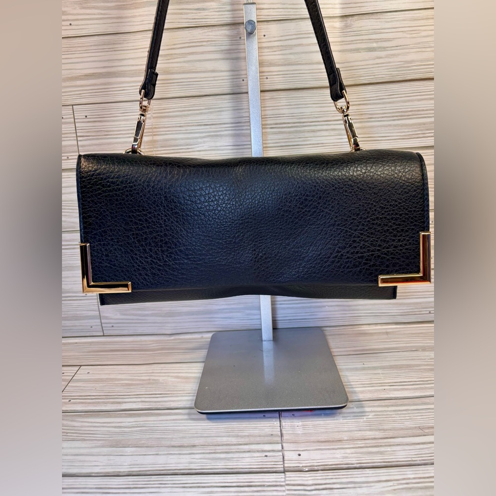 Elegant Black Leather Clutch/Crossbody